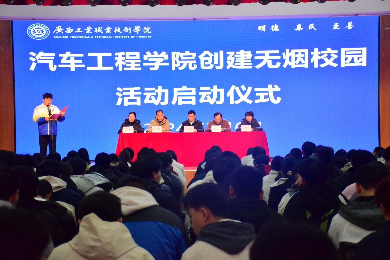 fed57f6a77ff4de8b3fa9dbe0060a124.jpg