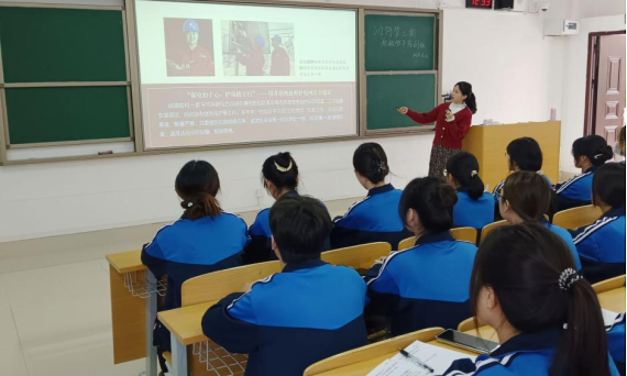 “感悟建党精神 续写绚丽华章” —电子信息学院分党校开展主题党课