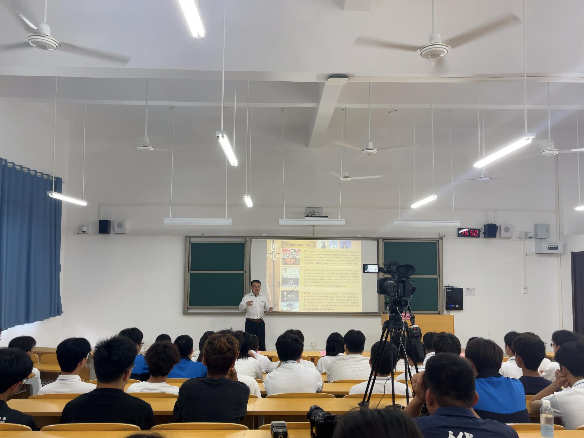 说明: Image_1748511115074