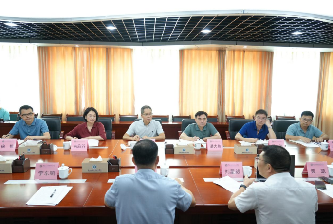 广西金融职业技术学院到我校调研交流