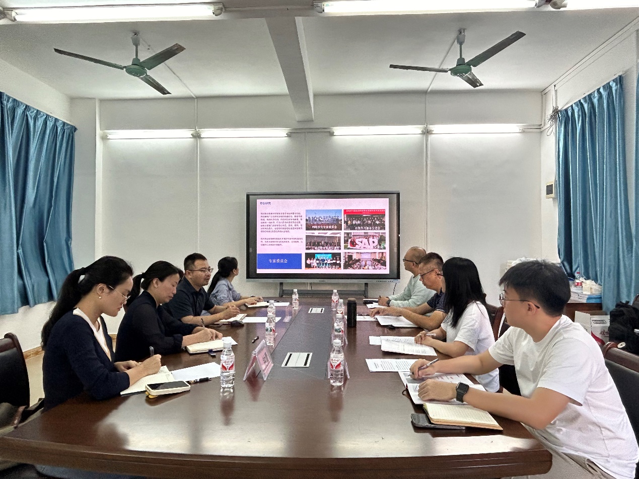 D:\宣传图片素材\20241031现代职业教育研究院、北京创联教育投资有限公司到我校交流\B07532D3B4251F914413FD0F05C21371.png