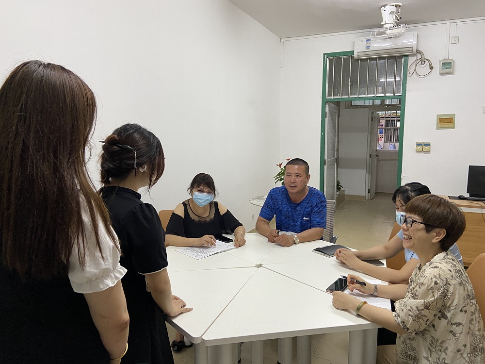 工业设计学院“一站式”学生社区开展健康知识进社区活动