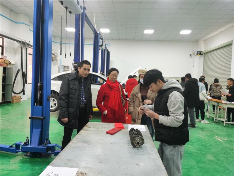 车辆工程学院巡视实操考核现场_副本.jpg