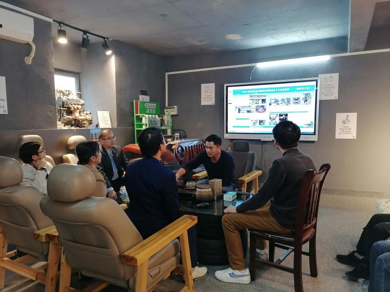 广西贵港工业学院到我院创新创业示范基地交流