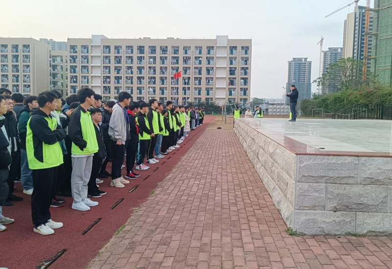 车辆工程学院开展以“青春飞翔，活力张扬”为主题晨会活动