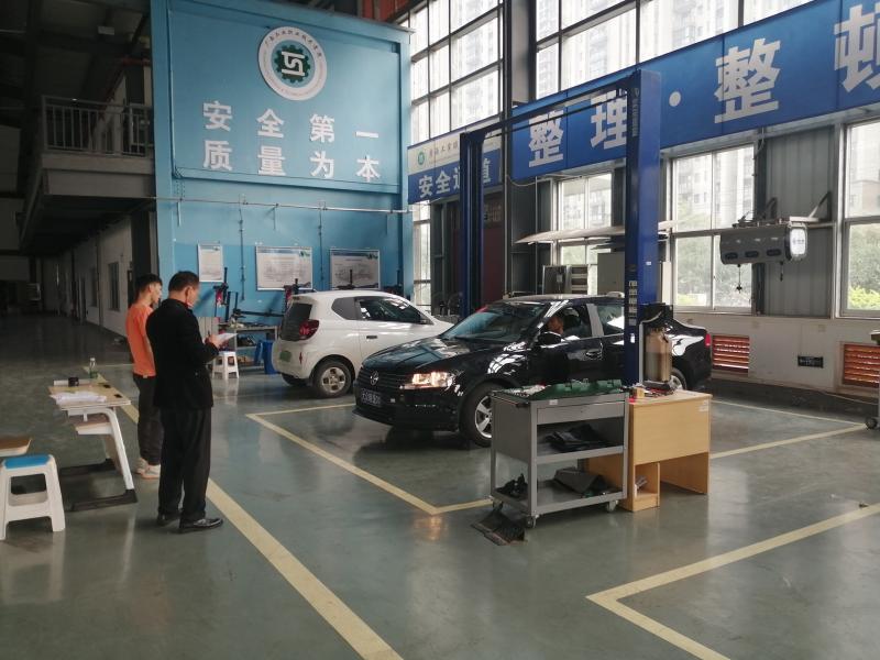 车辆工程学院举办汽车维护技术学生技能比赛