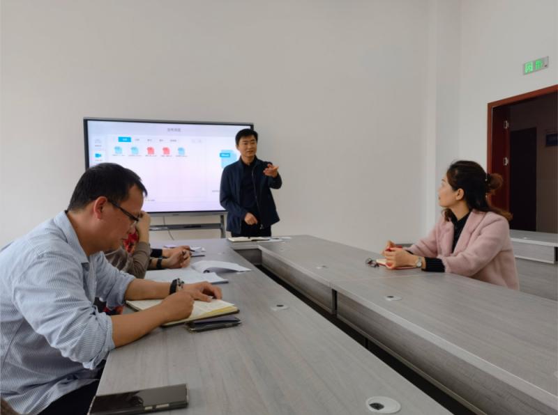 学校党委副书记罗生芳深入电子信息学院调研指导工作并参加政治学习活动