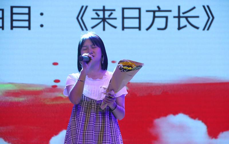 工业设计学院成功举办“筑梦新时代，唱响青春旋律”十大歌手大赛