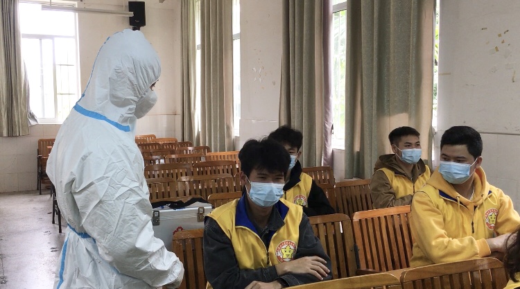工业设计学院开展新冠肺炎聚集性疫情处置应急演练