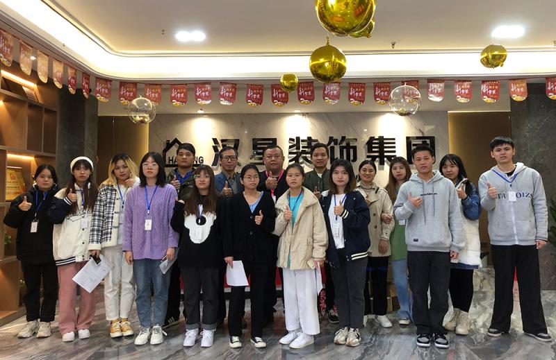 工业设计学院老师到企业走访看望顶岗实习学生