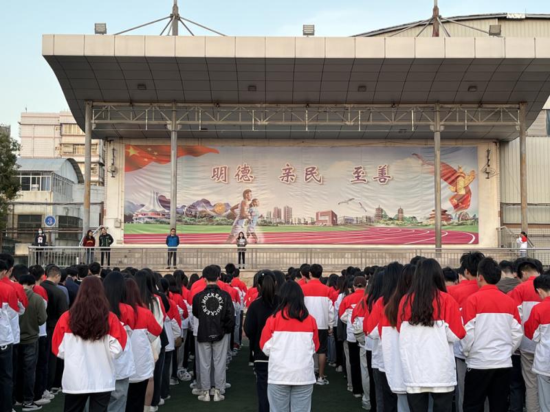 工业设计学院开展“时代女性，风采飞扬”主题晨会活动