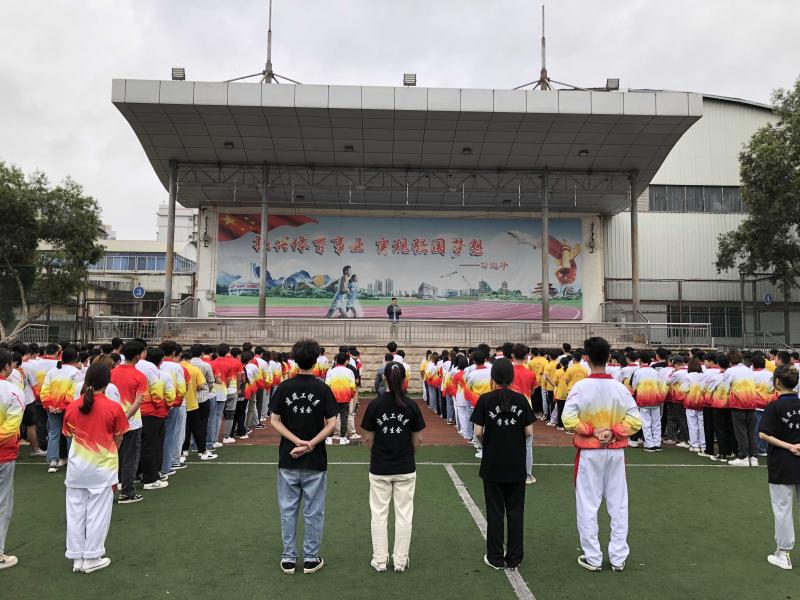 一校区周课现场（小尺寸）.jpg