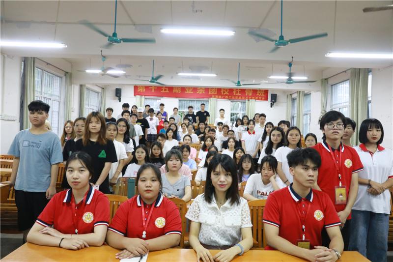 马院蒙韬老师作《学党史，知党情，强党性》主题授课.jpg