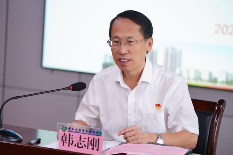 C:UserscfbDesktopDSC08518.jpg