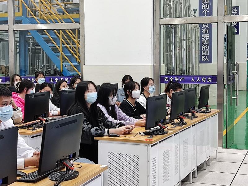 1.课堂学生发生体温异常.jpg