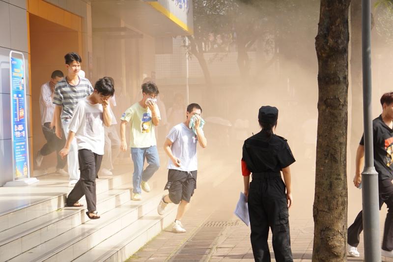 工业设计学院开展2022年春季学期消防疏散演练