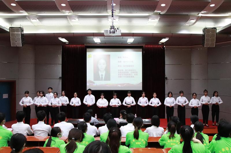 大会现场2 小图.jpg