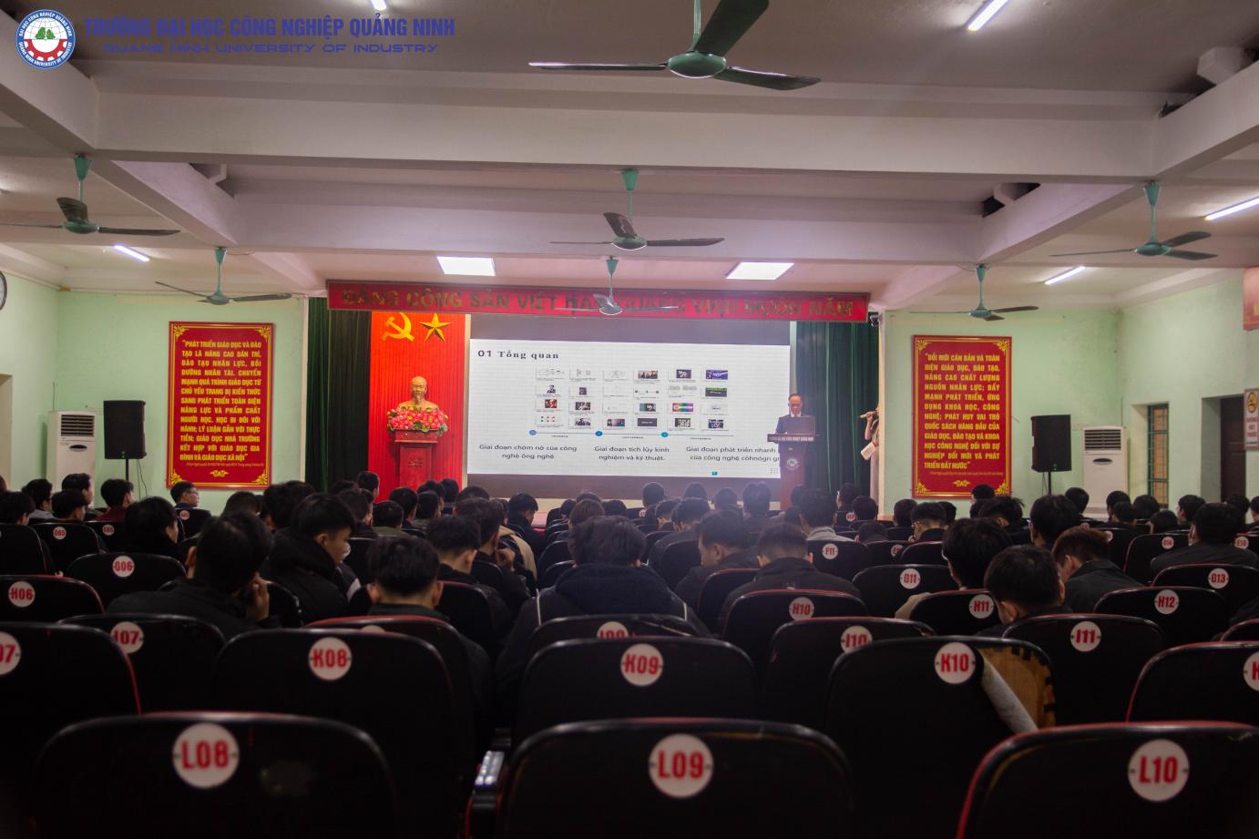 黄政艳受邀为广宁工业大学师生做讲座