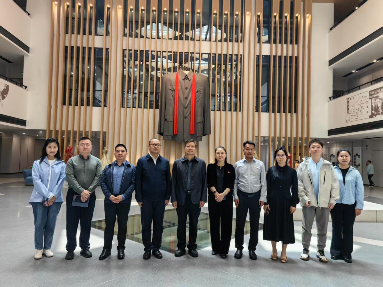 到浙江纺织服装职业技术学院开展访企拓岗专业建设调研