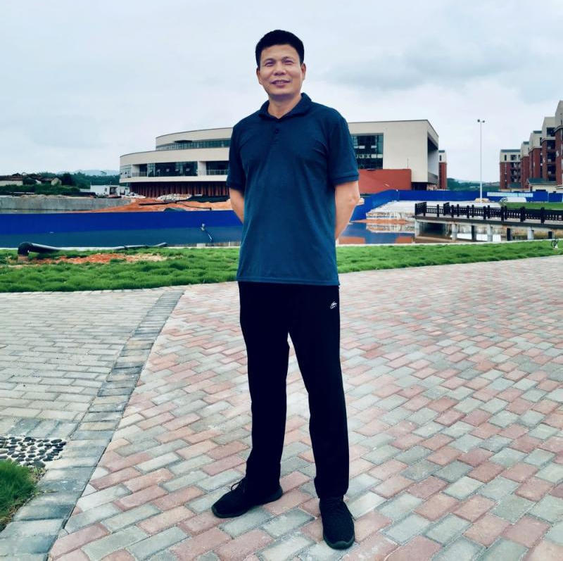 邬智高