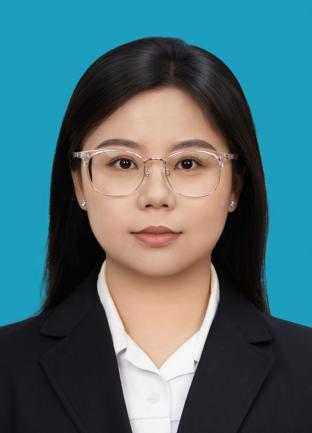 杨晓莹