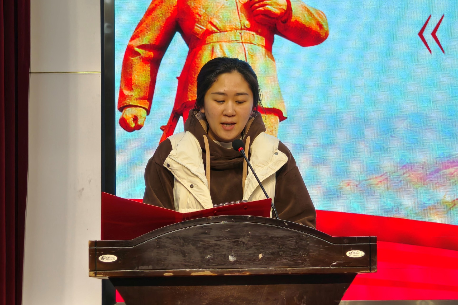 弘扬雷锋精神，绽放青春力量—幼师教育学院/轻工纺织学院（筹）开展学雷锋活动月启动仪式