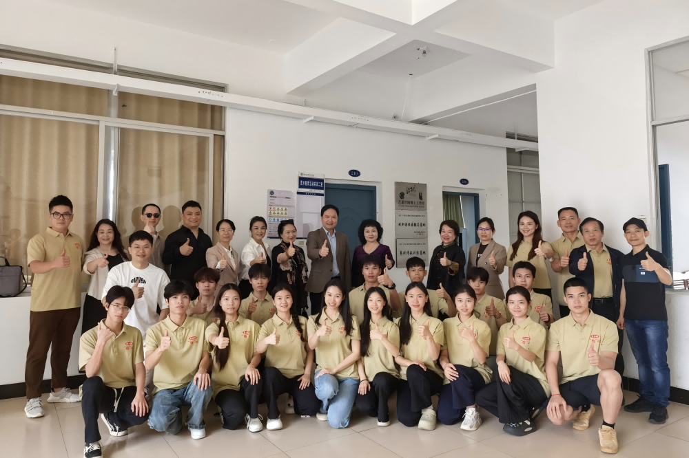 启智·创艺·筑巢 ——艺巢空间博士工作室正式揭牌成立