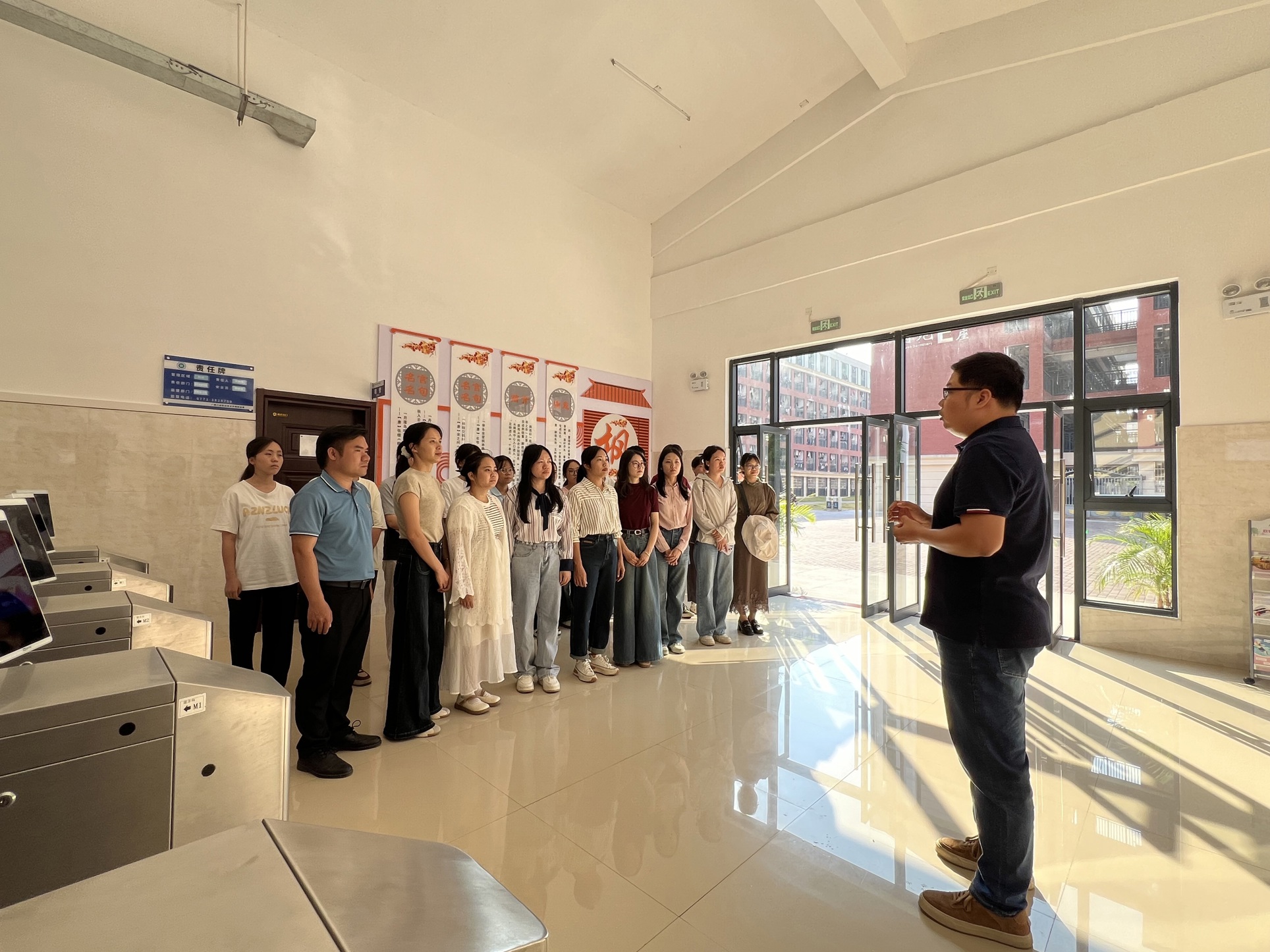 学工办杨老师强调检查注意事项