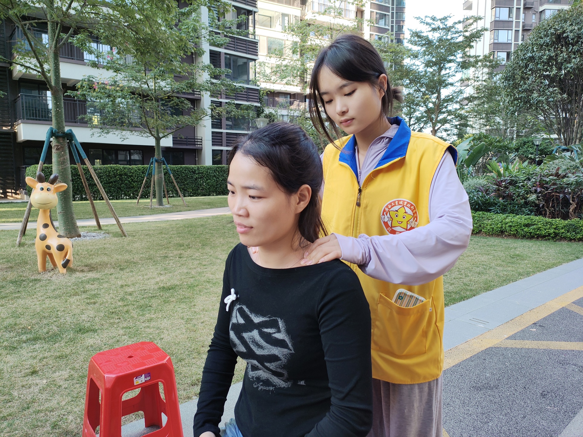 为居民推拿按摩