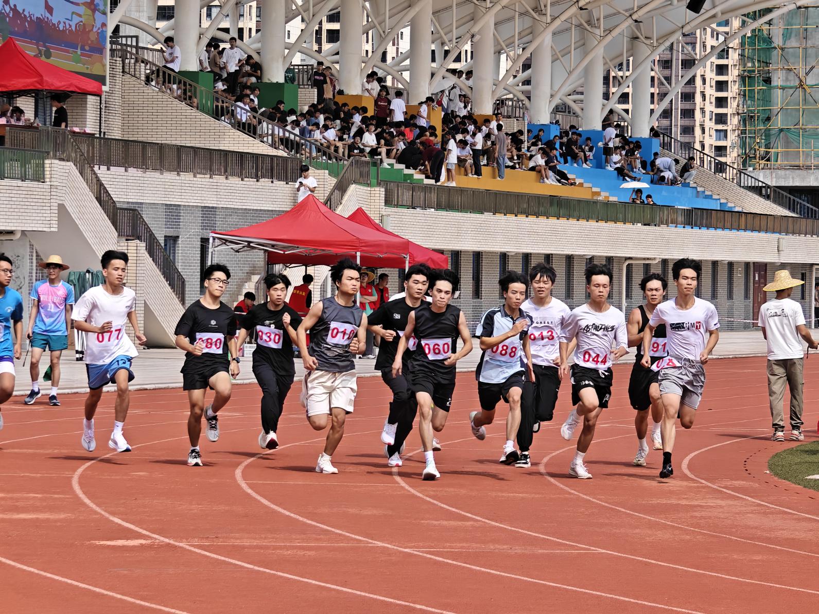 激扬青春岁月，谱写赛场华章——智能制造学院成功举办第五届运动会